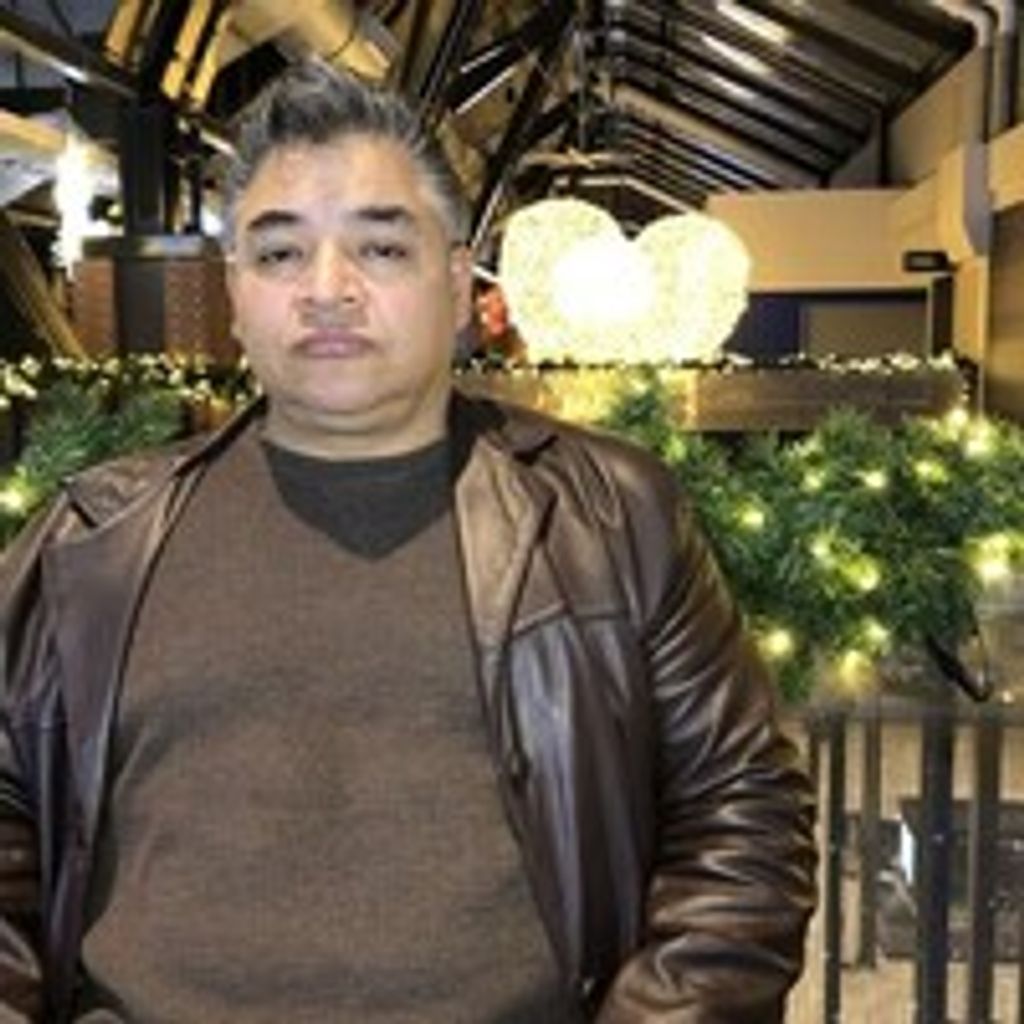 Jose Julian Oviedo