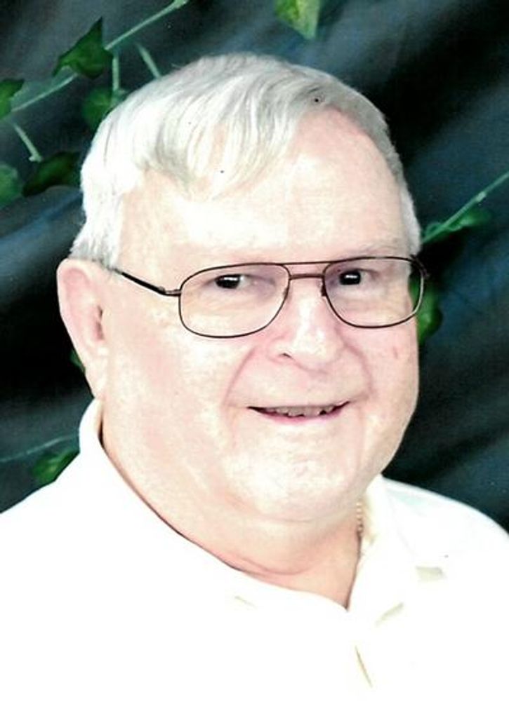 James Louis Houlihan Profile Photo