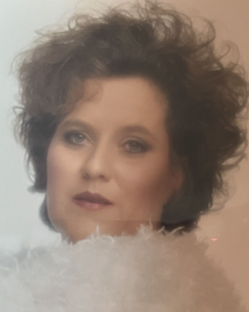 Cherri Lynn Woodward