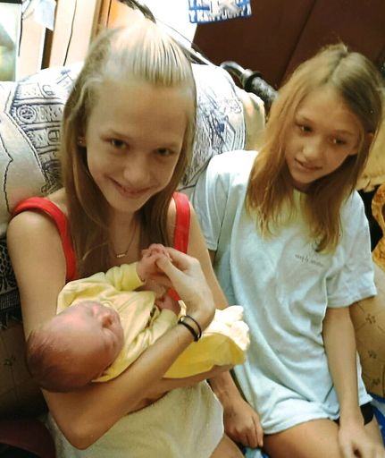 Brylee Mae Gill photo gallery thumbnail 32 of 64