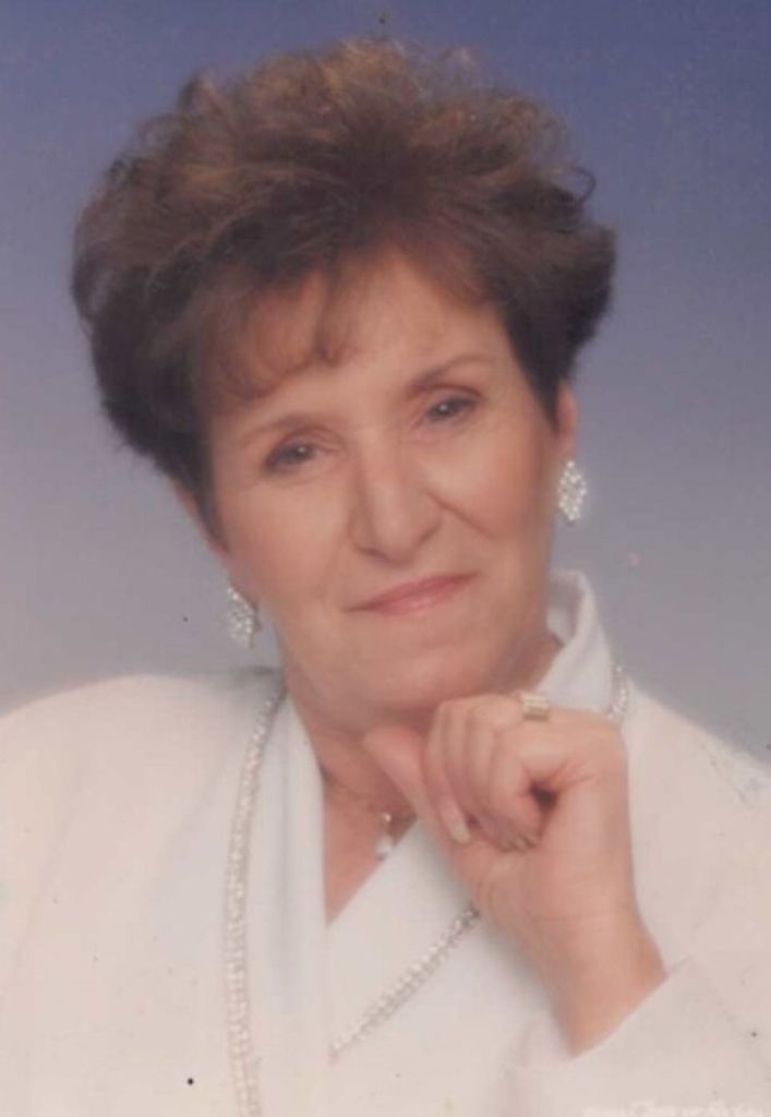 Mafalda "Muff" M. (Montagano)  Klose