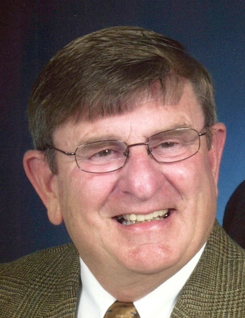 Lee F Wolf