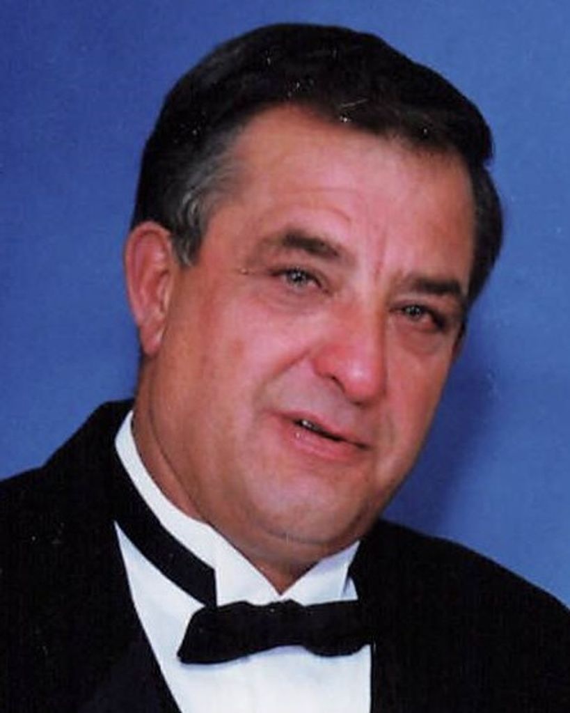 Charles Delbert "Chuck" Thelen Profile Photo