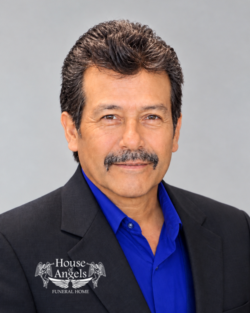 Moises Flores-Fraide Profile Photo
