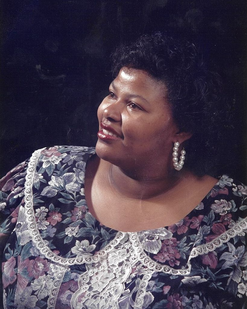 Toni Annette Davis