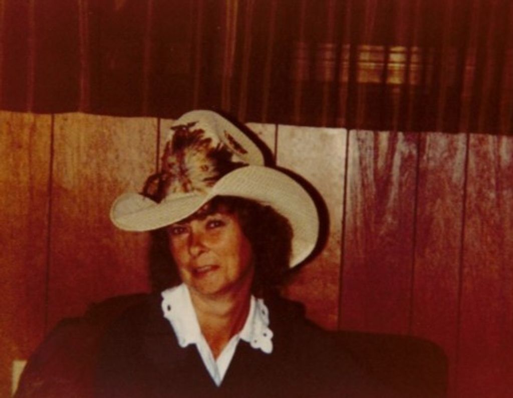 Maureen Lynn Boles