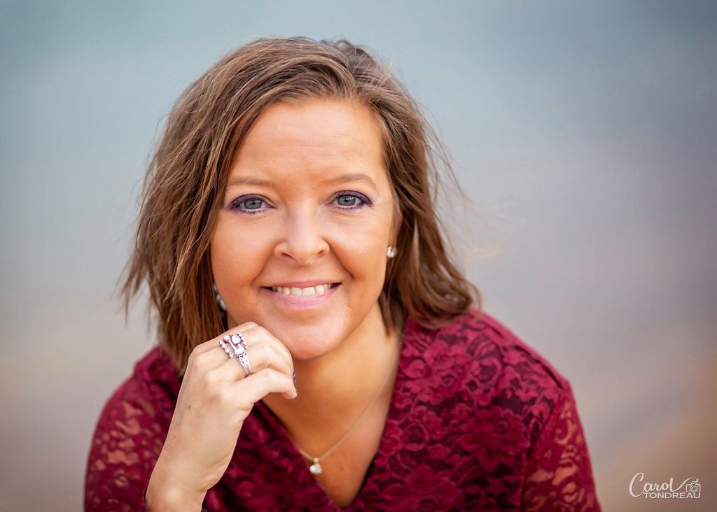 Amy Janel (Majszak) Thoreson