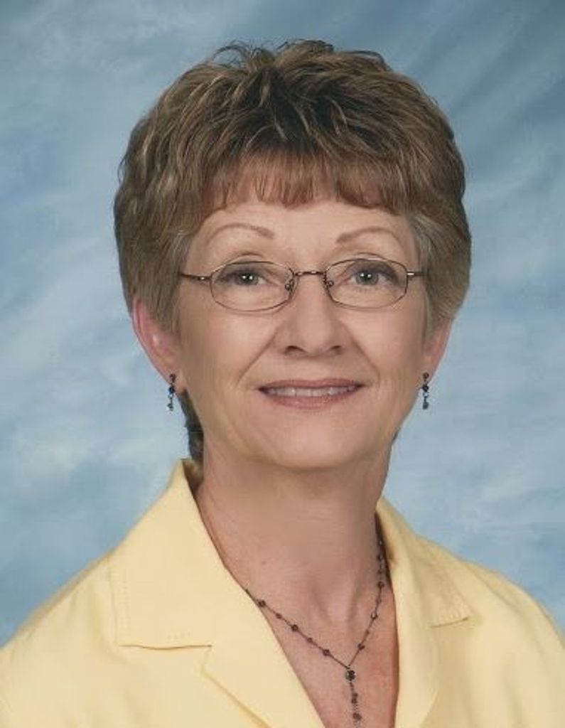 Mary Kay Mccallum Profile Photo