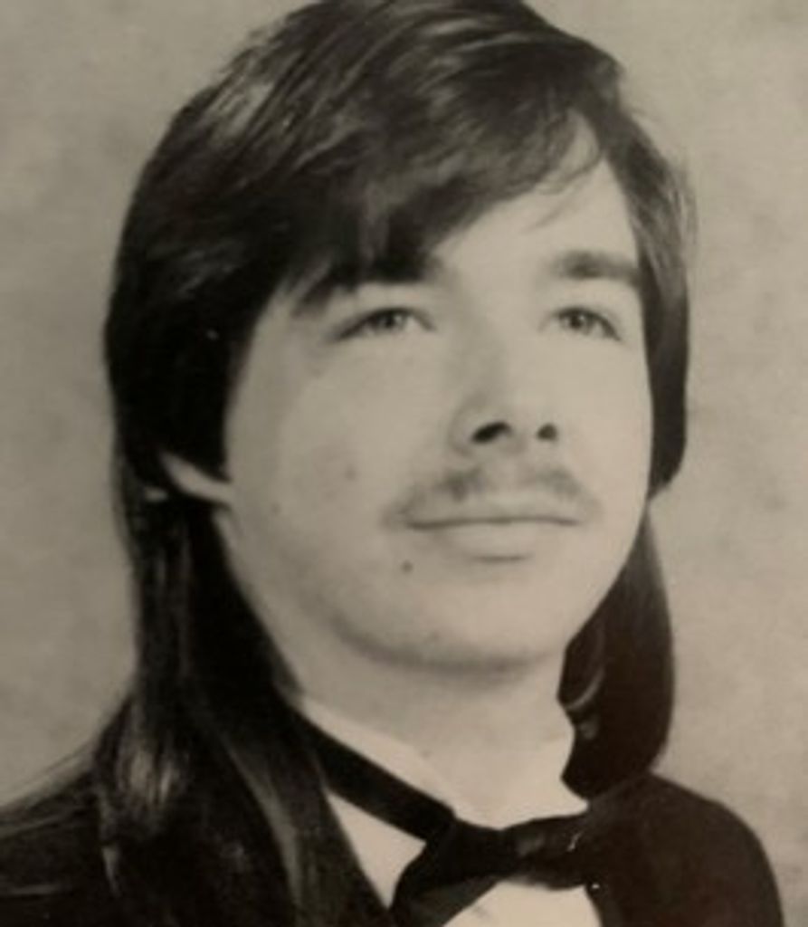 Frankie Land Profile Photo