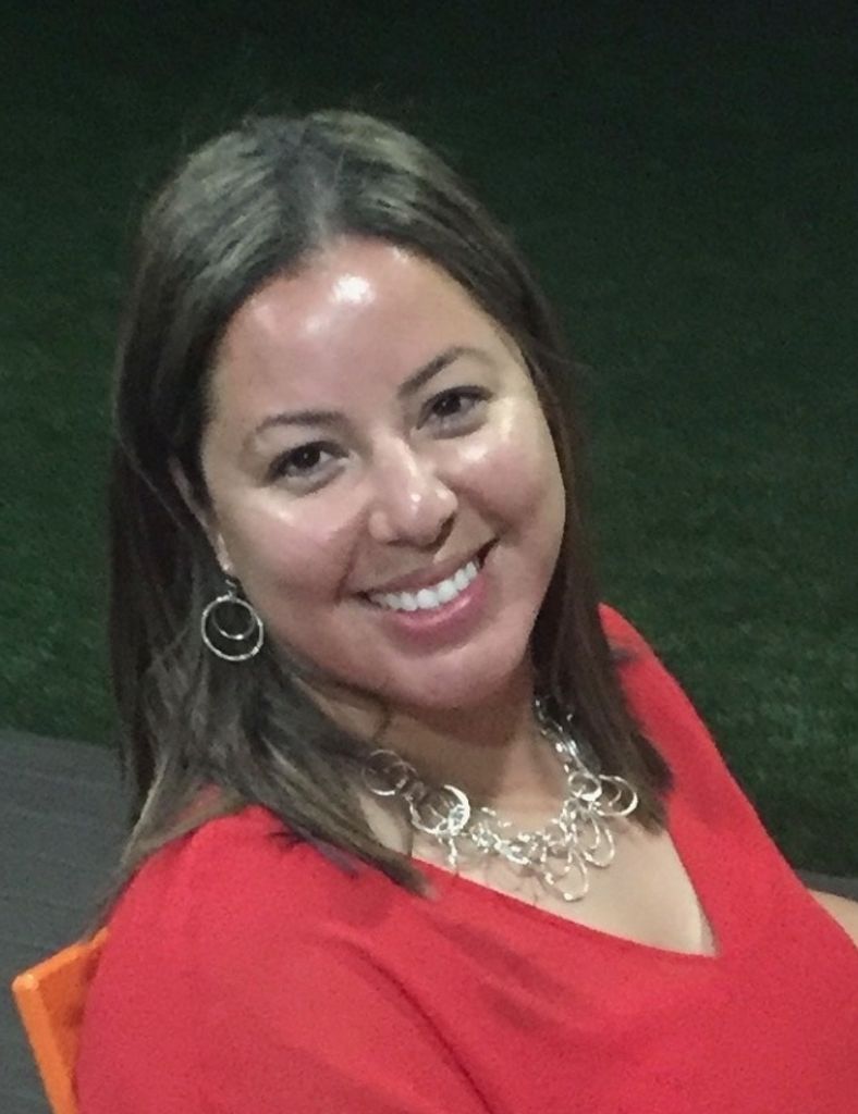 Vanessa Nieves Profile Photo