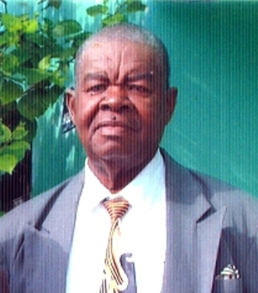 Maxwell Francis "Mackie" Bethell