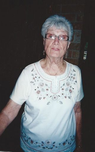 Frances Brewer photo gallery thumbnail 18 of 30