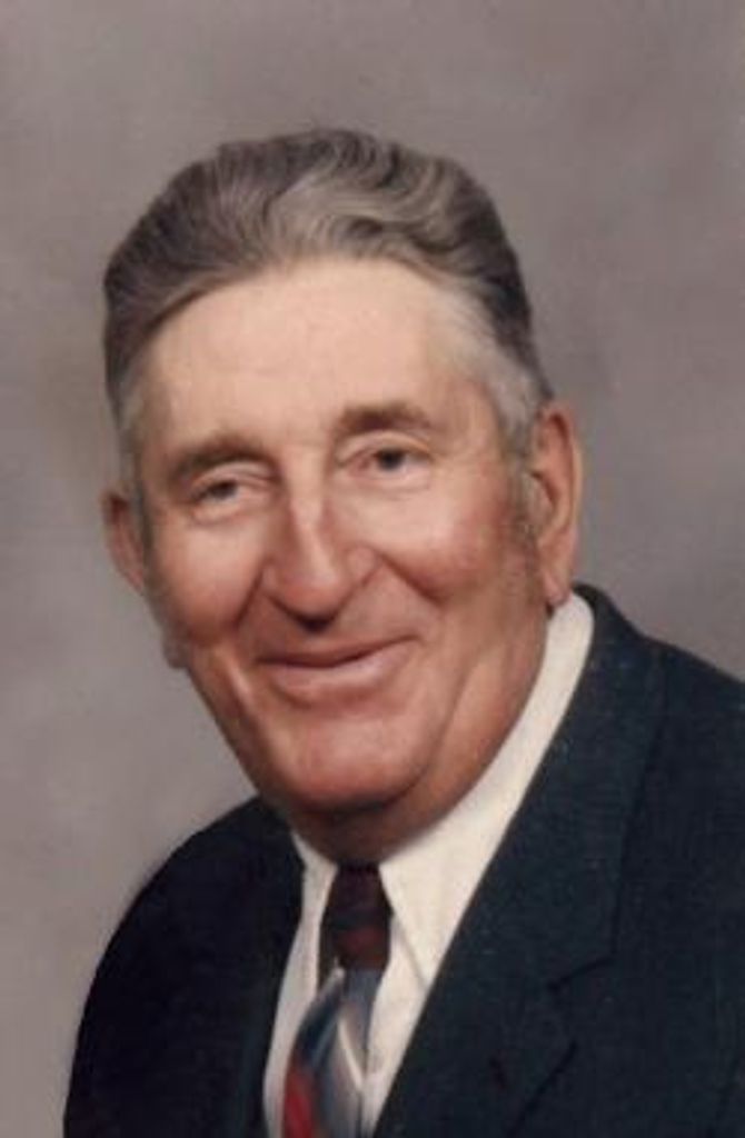Ernie E Carlson