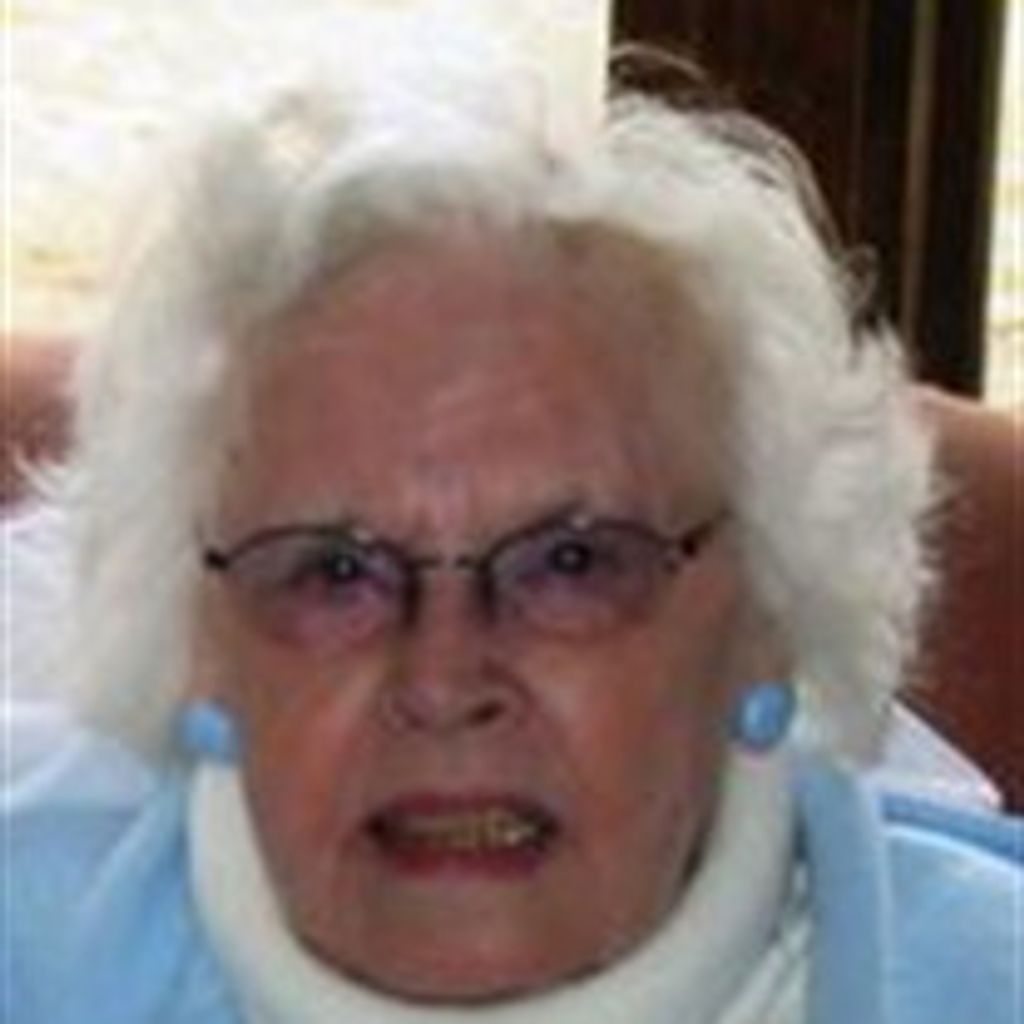 Vivian Arlene Traxinger