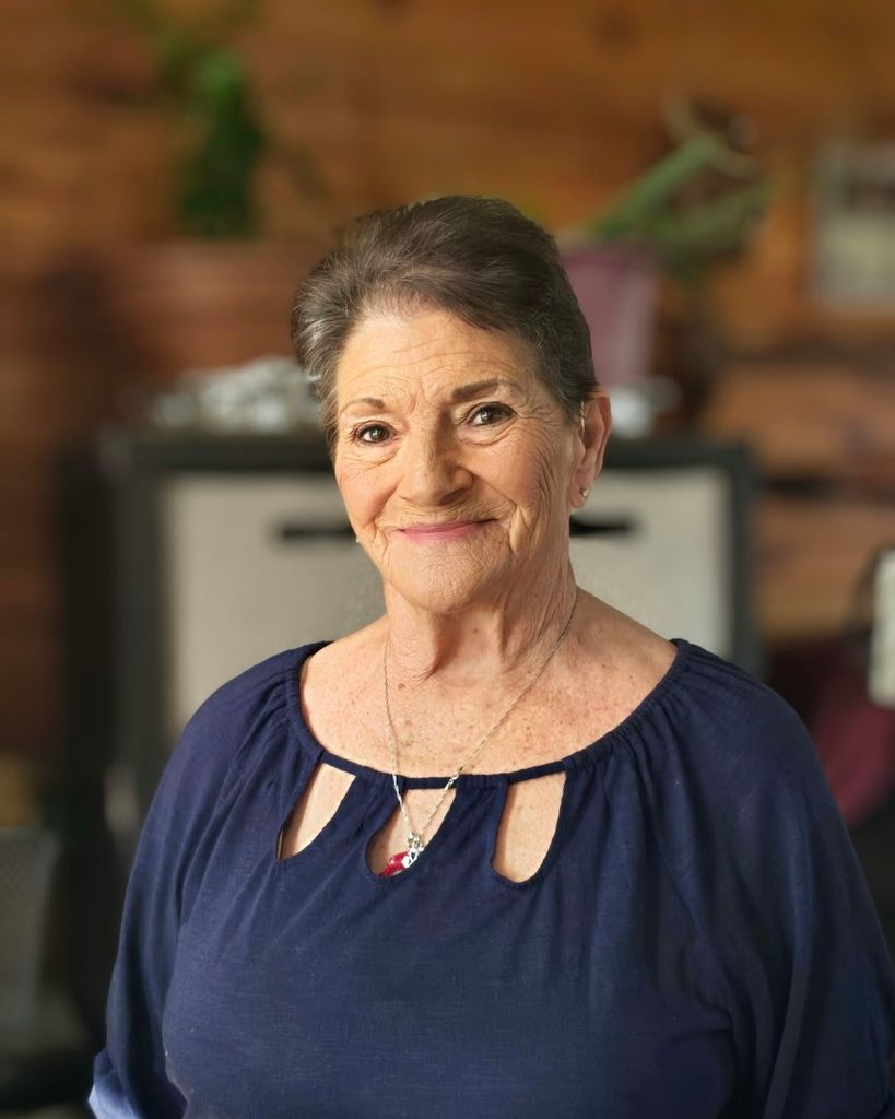 Anne Crow Profile Photo