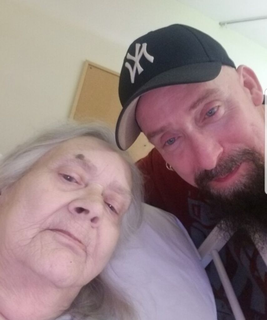 Pamela Lou (Edwards)  Meadows