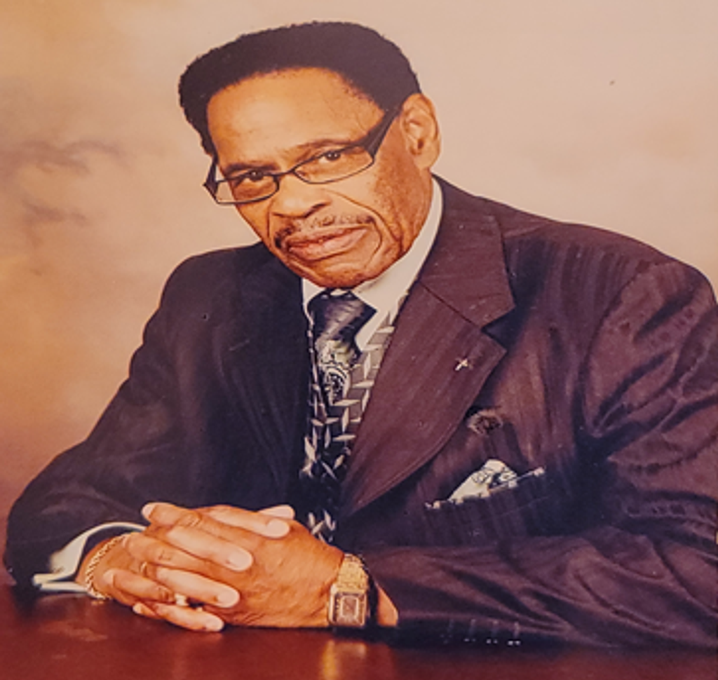Bishop Larry T. Davis Sr. Profile Photo