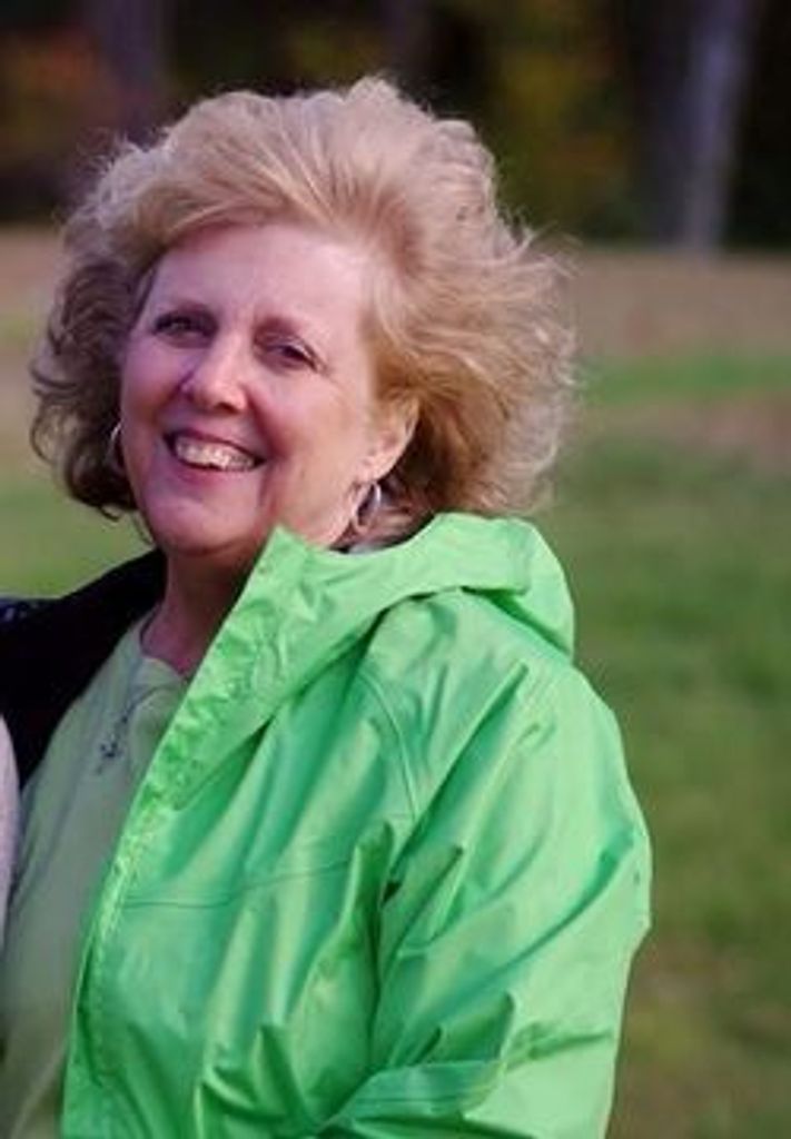 Alice Vlahos Profile Photo