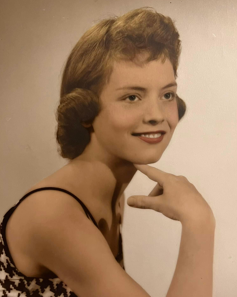 Peggy Joan Parsons