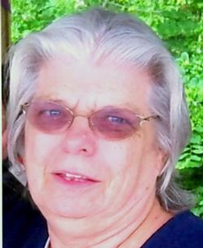 Betty J Nadolny