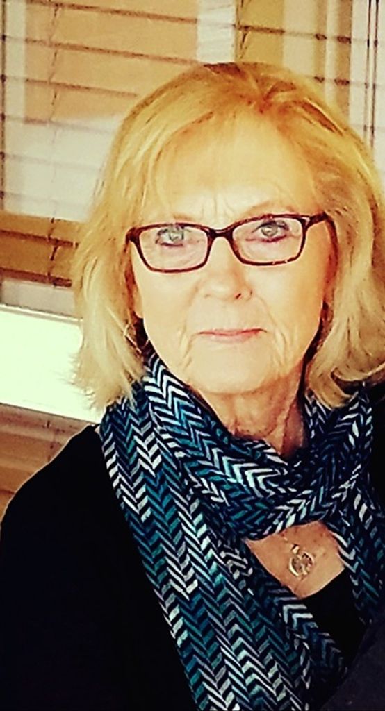 Connie Lee Uhrich Profile Photo