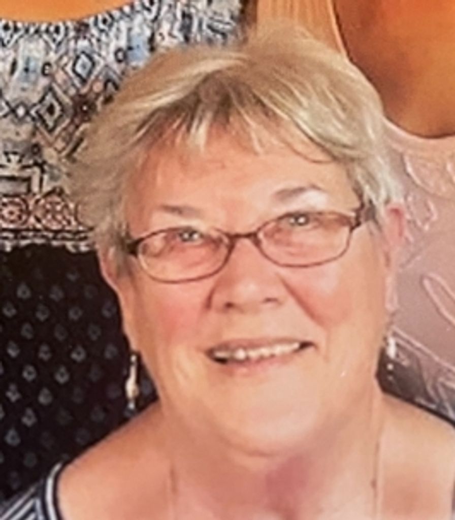 Elizabeth Woyak Profile Photo