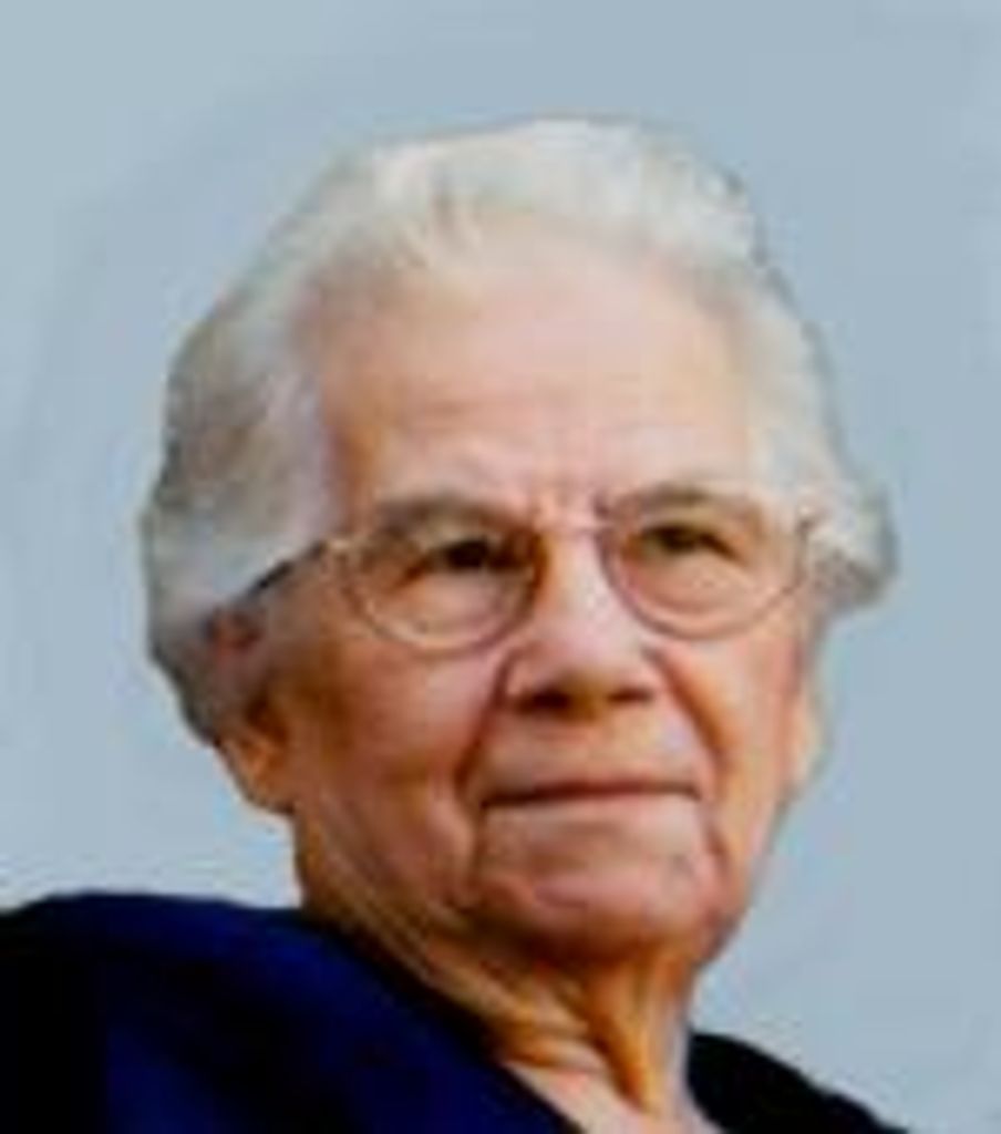 Maria Helena Viveiros