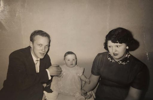 Bernard Lee Moore photo gallery thumbnail 265 of 293
