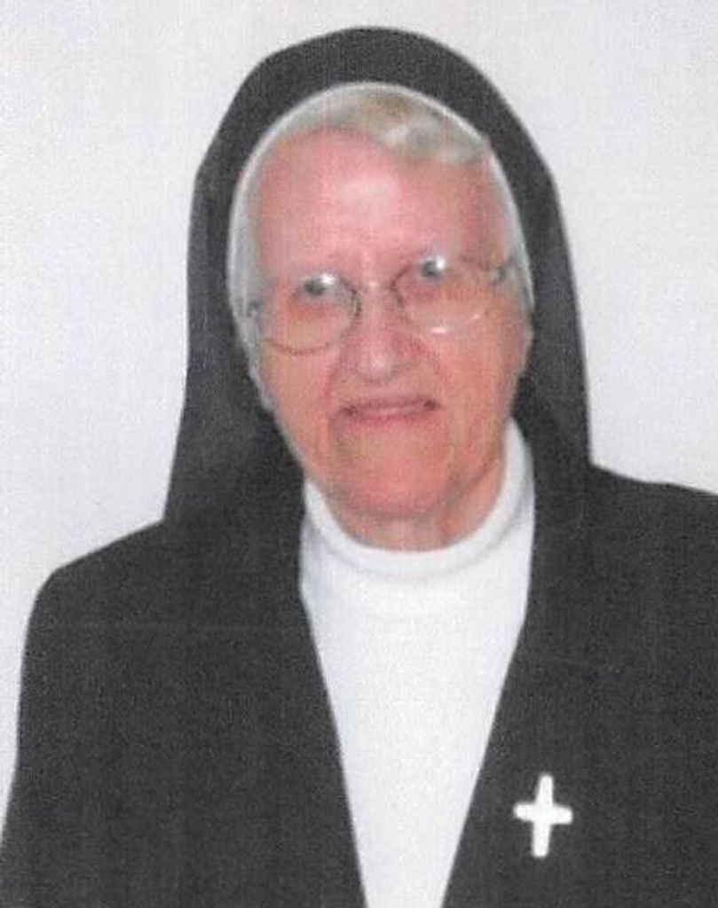 Sr. Agnes Marie, pm (Lorraine Cote) Profile Photo