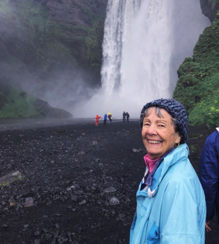 Mrs. Nancy Hiller Crawford