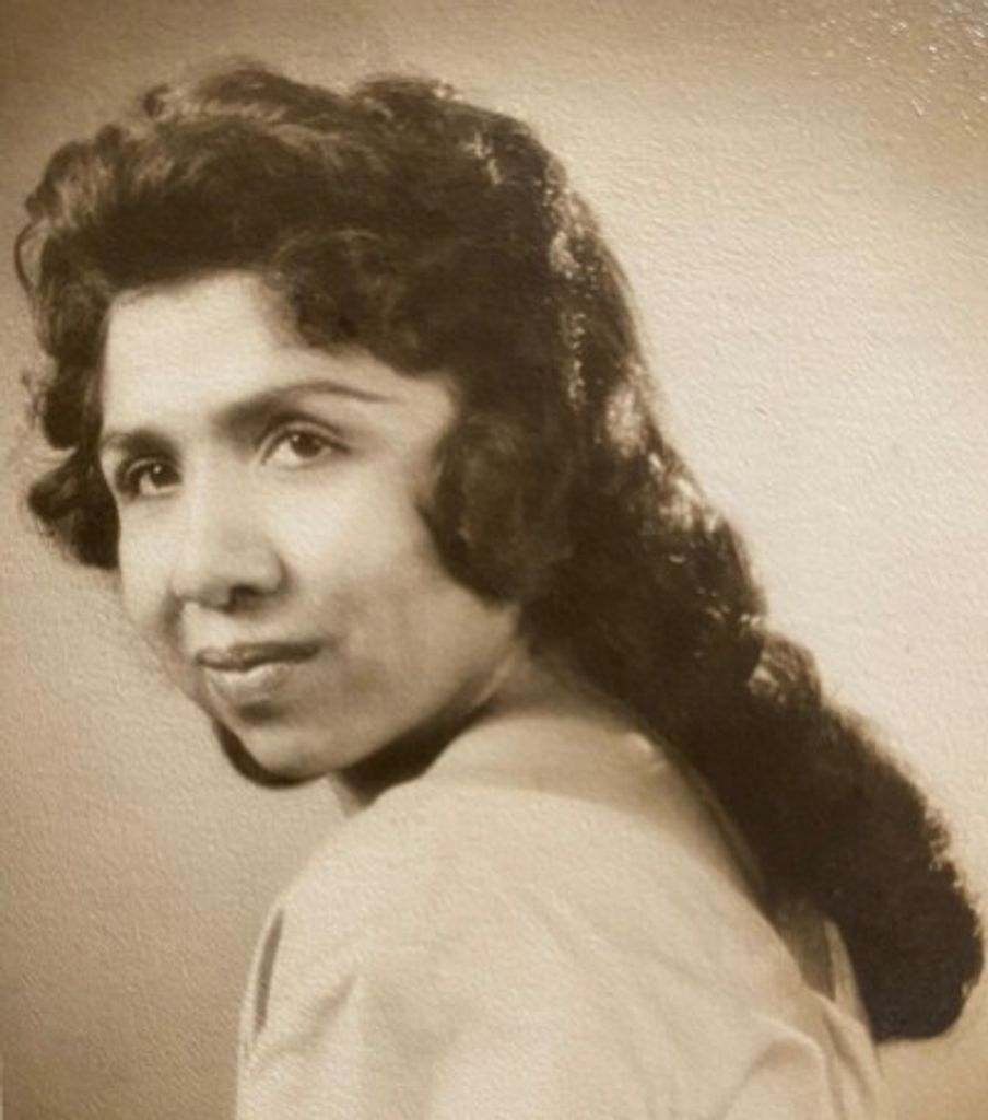 Herminia Argumedo Profile Photo