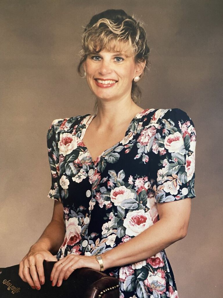 Marci  Lebo