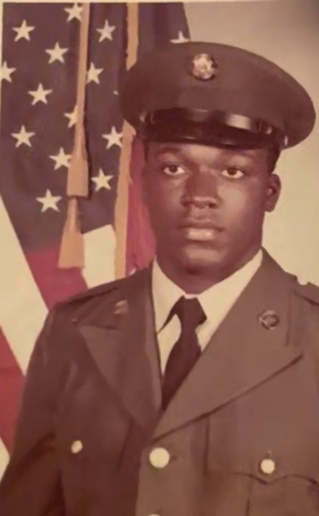 Robert Lee Gray Profile Photo