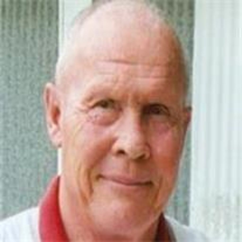 Ernest  Phillip Simmons  Sr.