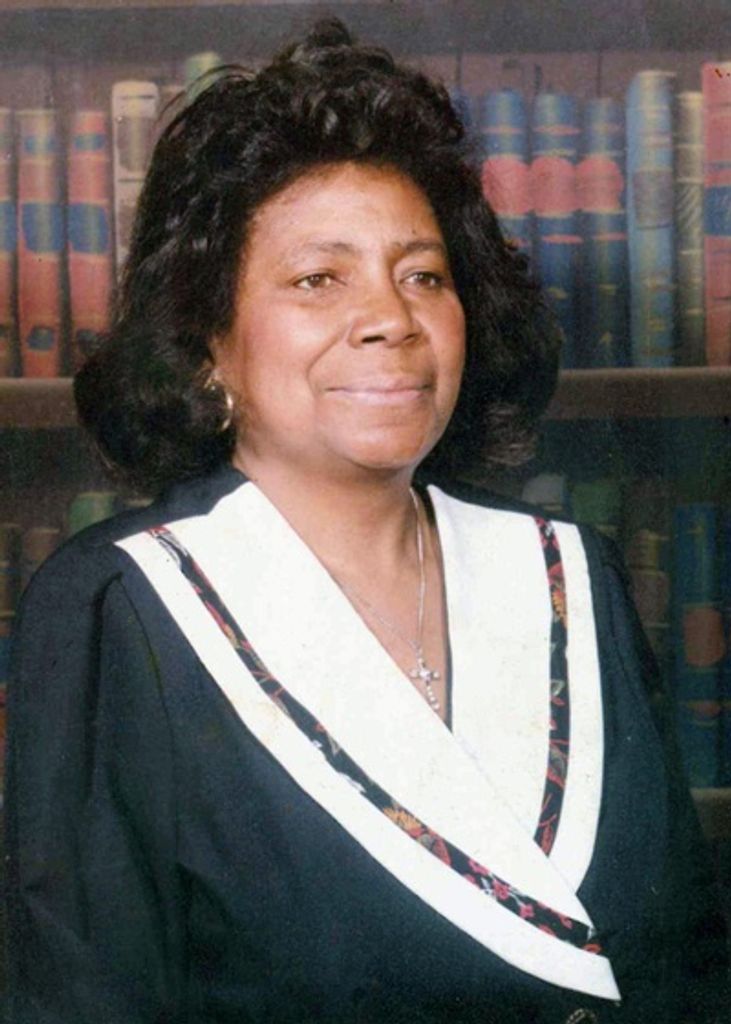 Eudorice "Bootsie" Stafford Akins Fluit