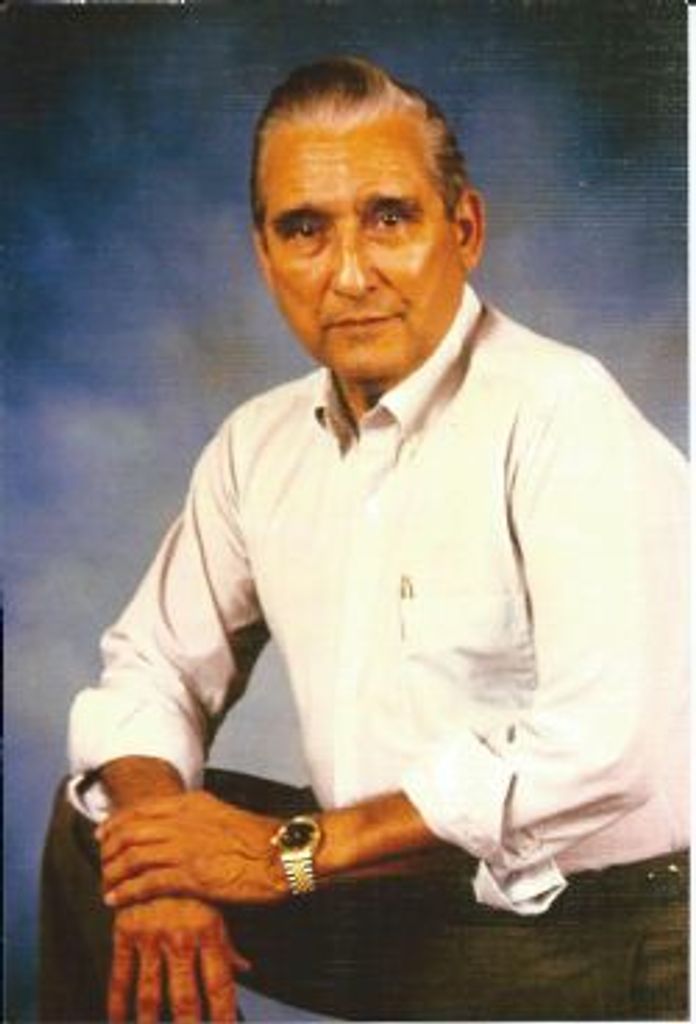 Jorge Alvear, Sr.