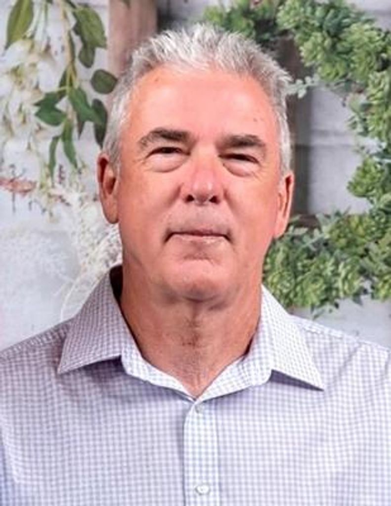 Billy Owen Tucker Profile Photo
