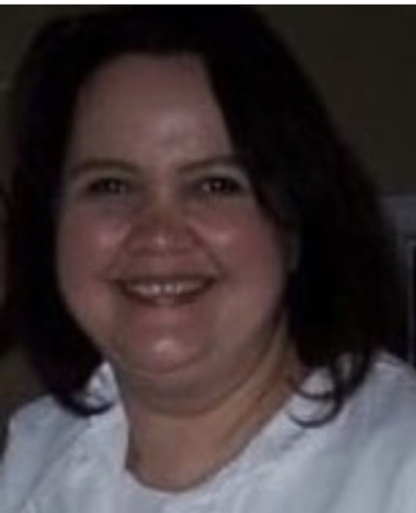 Victoria (Ebalo)  Medeiros Profile Photo