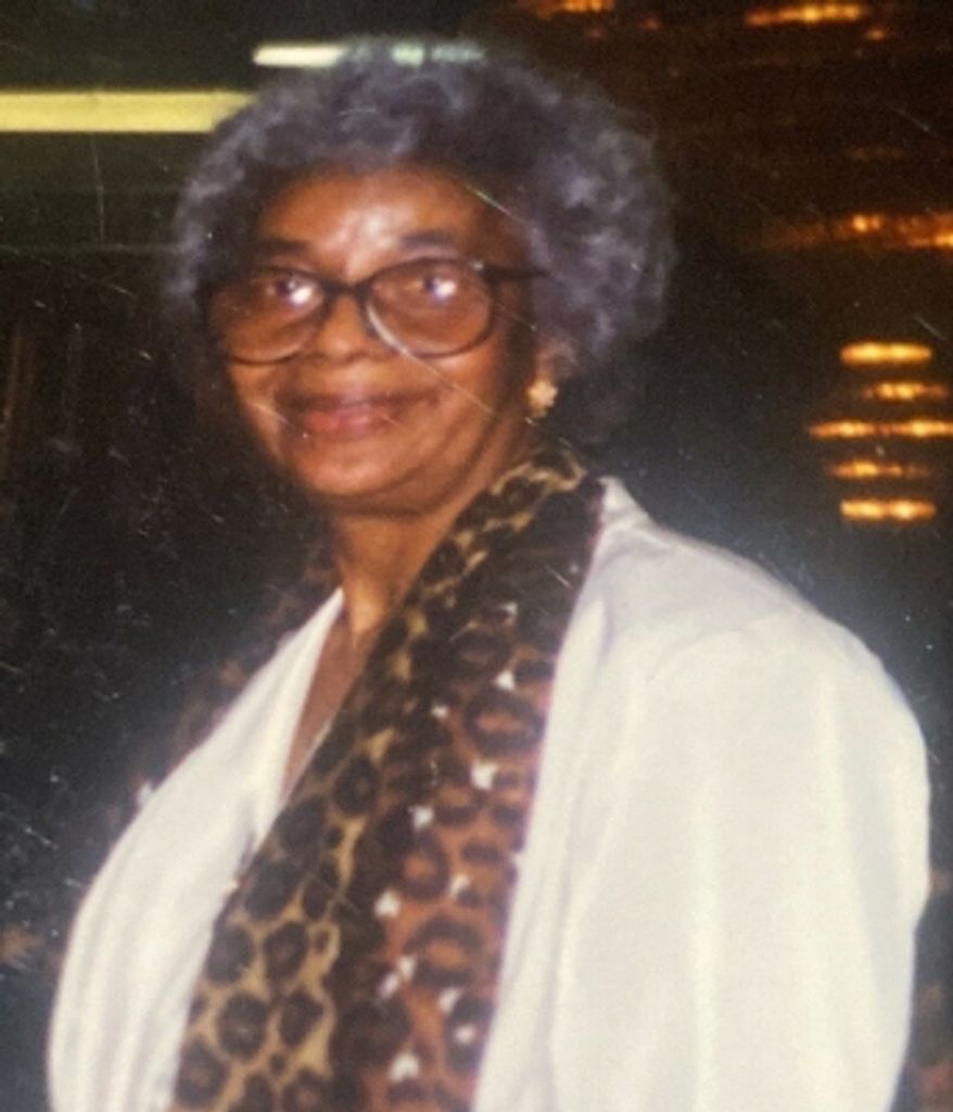 Eva D Scott