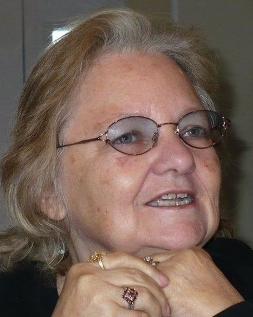 Sarah Marlene Helton