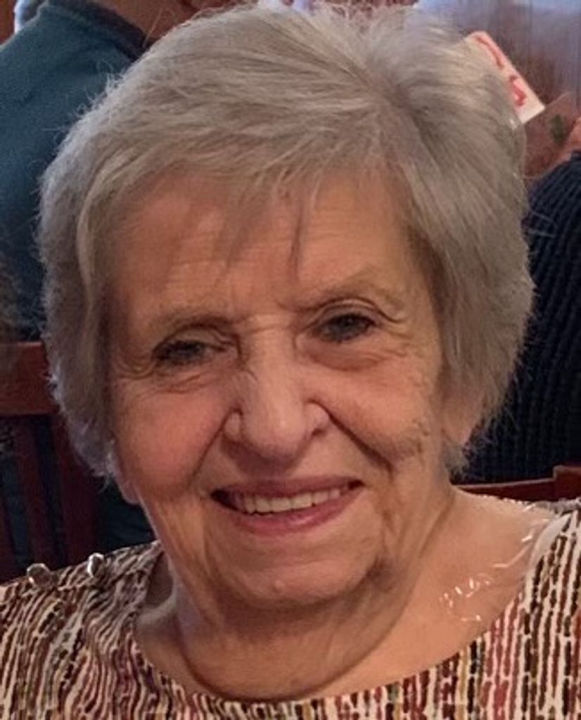 Maryanne (Dicostanza)  Drake Profile Photo