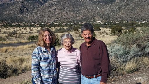 Marilyn J (Johnston)  Linker photo gallery thumbnail 15 of 65