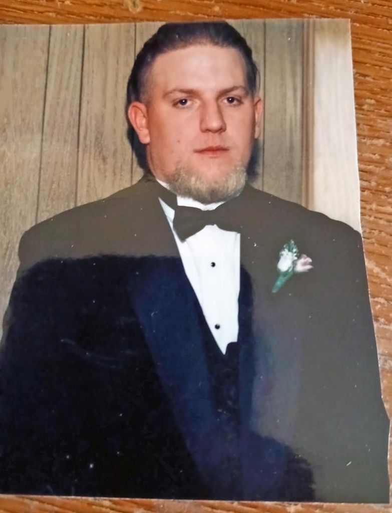 Brett Wayne Bontrager Profile Photo