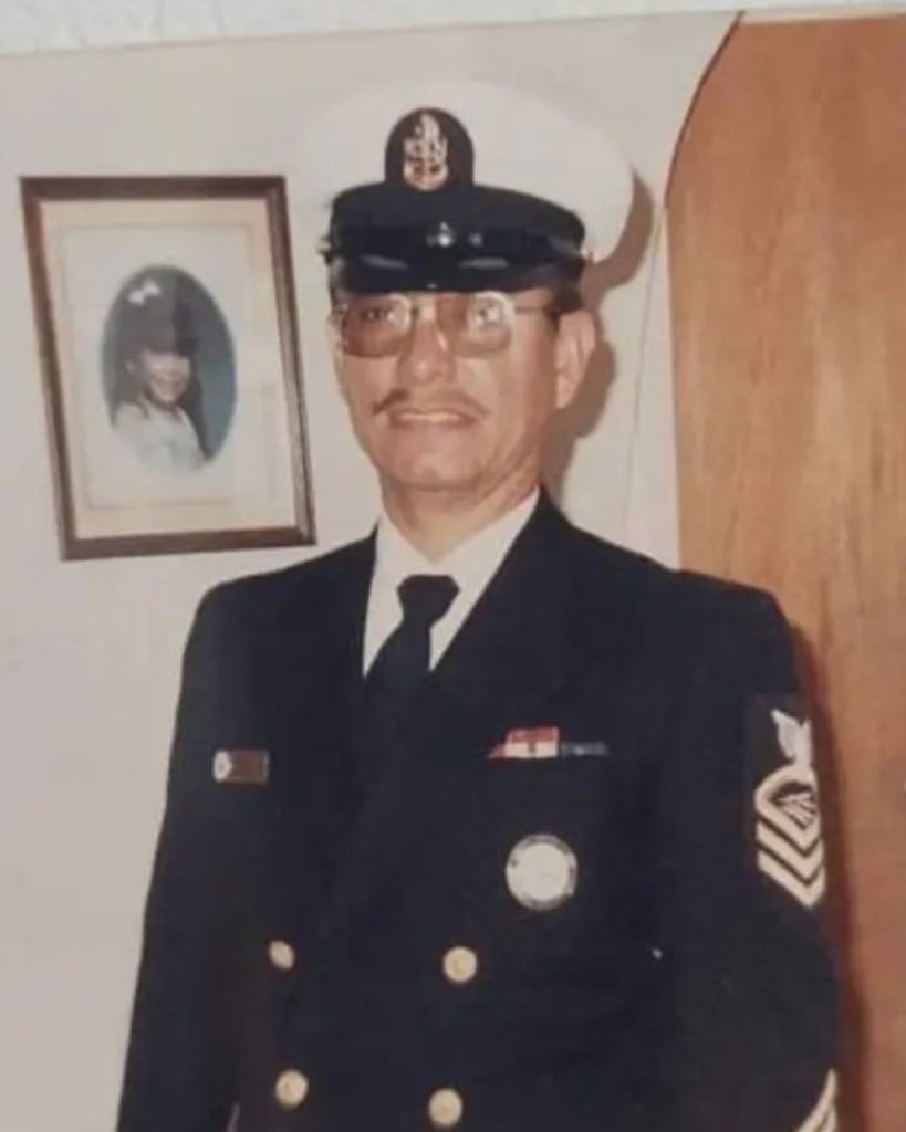 Silviano Candelaria Jr. Profile Photo