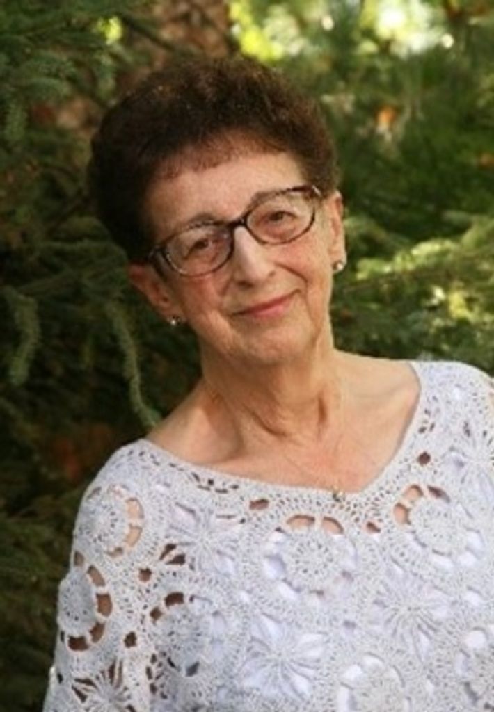 Linda Bowcutt Profile Photo