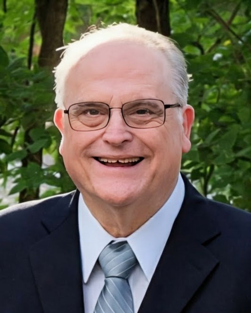 Michael Warner Profile Photo