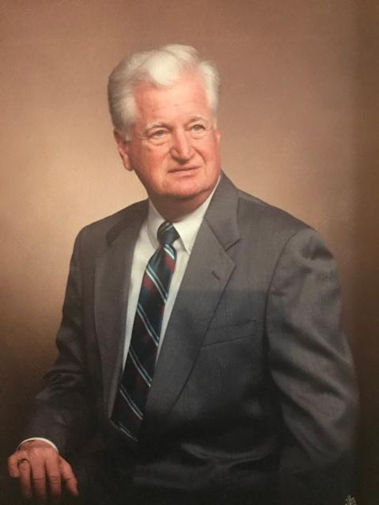 Leo “Mike” Oberfoell