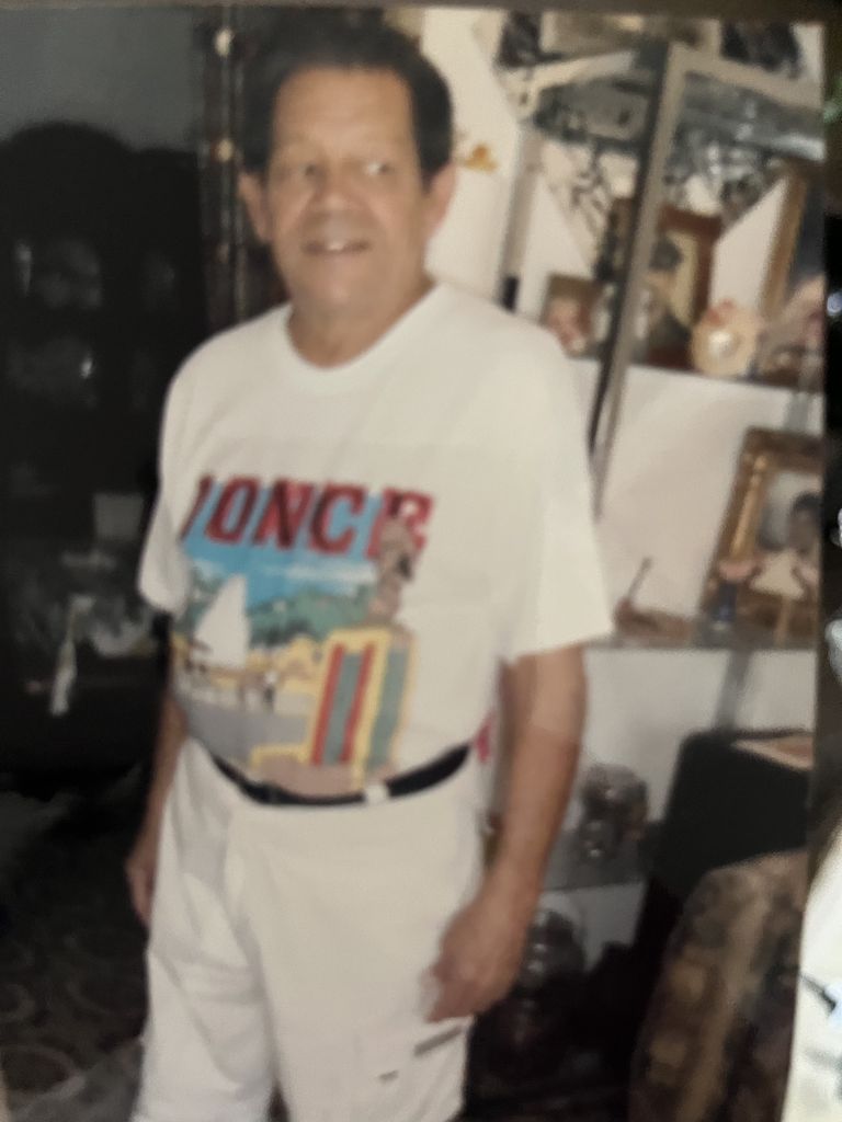 Santiago Dionisio Correa Torres Profile Photo