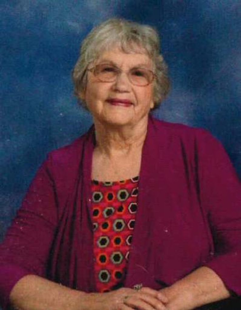 Violet Maxine Reynolds Profile Photo