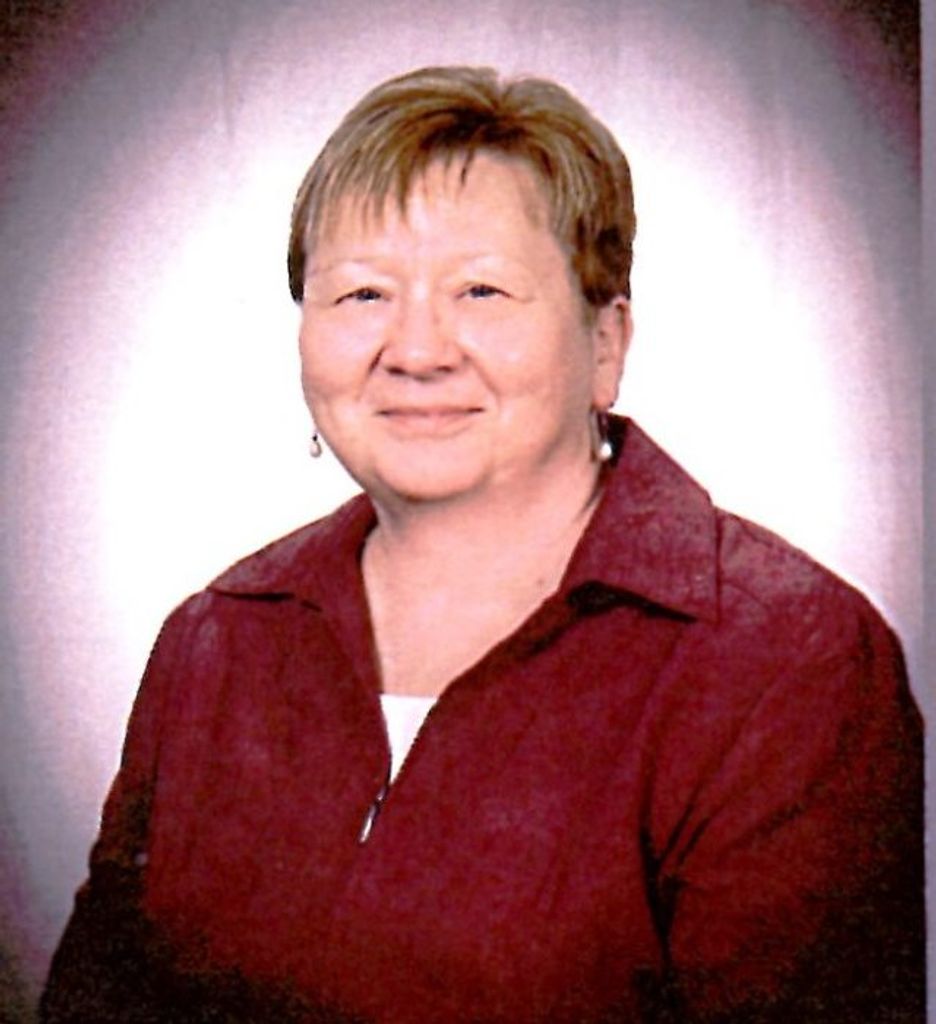 Linda L (Randall)  Martin